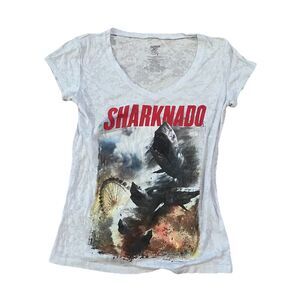 Sharknado Graphic T Shirt Size Large Short Sleeve Movie Tee